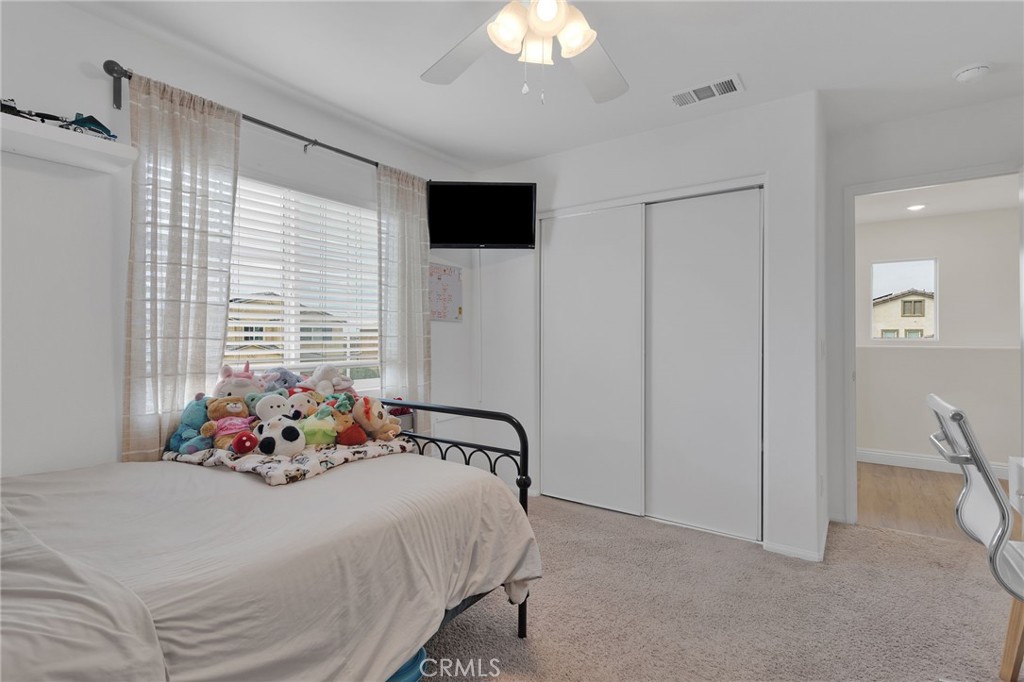 MLS #DW25261421 image #42