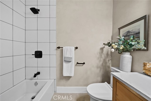 MLS #DW25261887 image #9