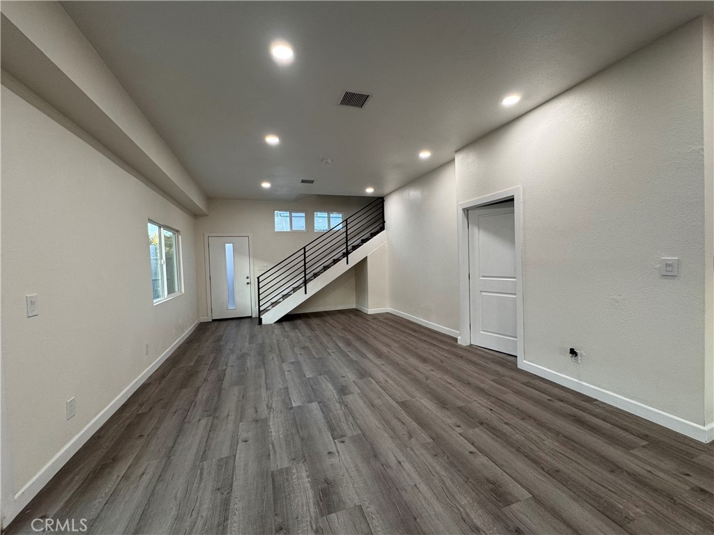 MLS #DW25262045 image #16