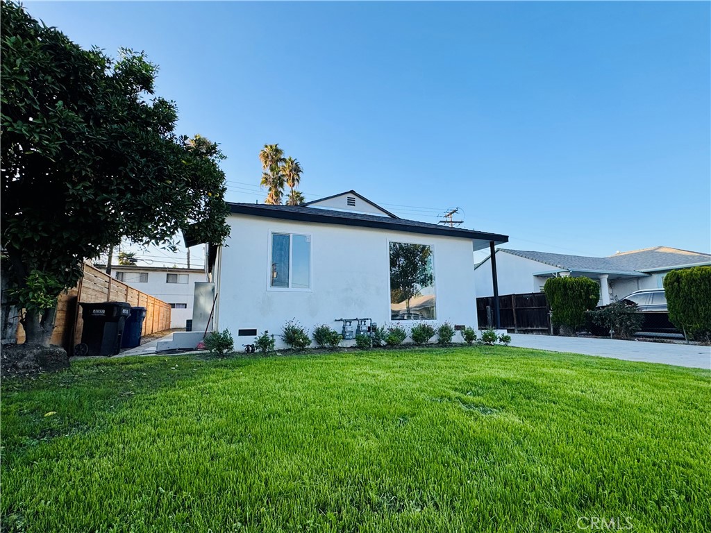 MLS #DW25262045 image #2