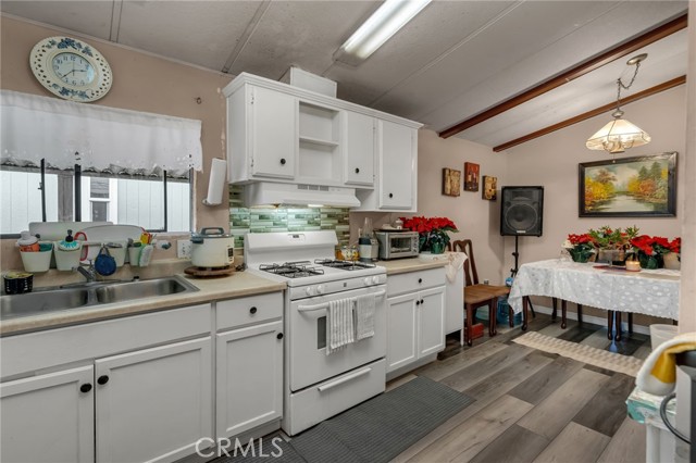 MLS #DW25262546 image #17