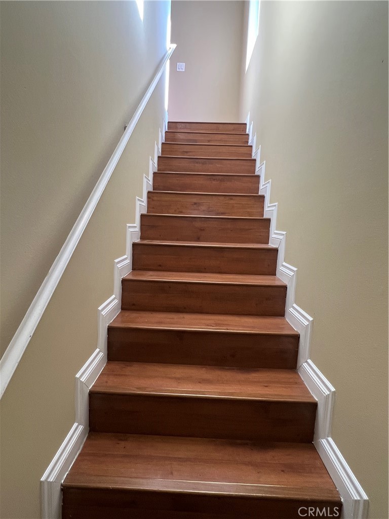 MLS #DW25265341 image #3