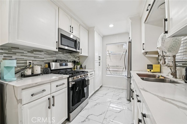 MLS #DW25265601 image #11