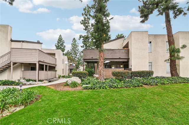 MLS #DW25265601 image #2