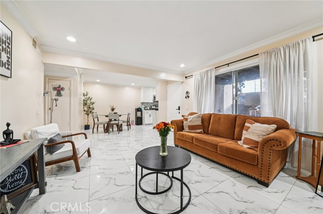 MLS #DW25265601 image #5