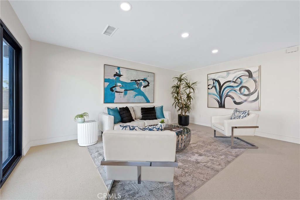 MLS #DW25129042 image #12