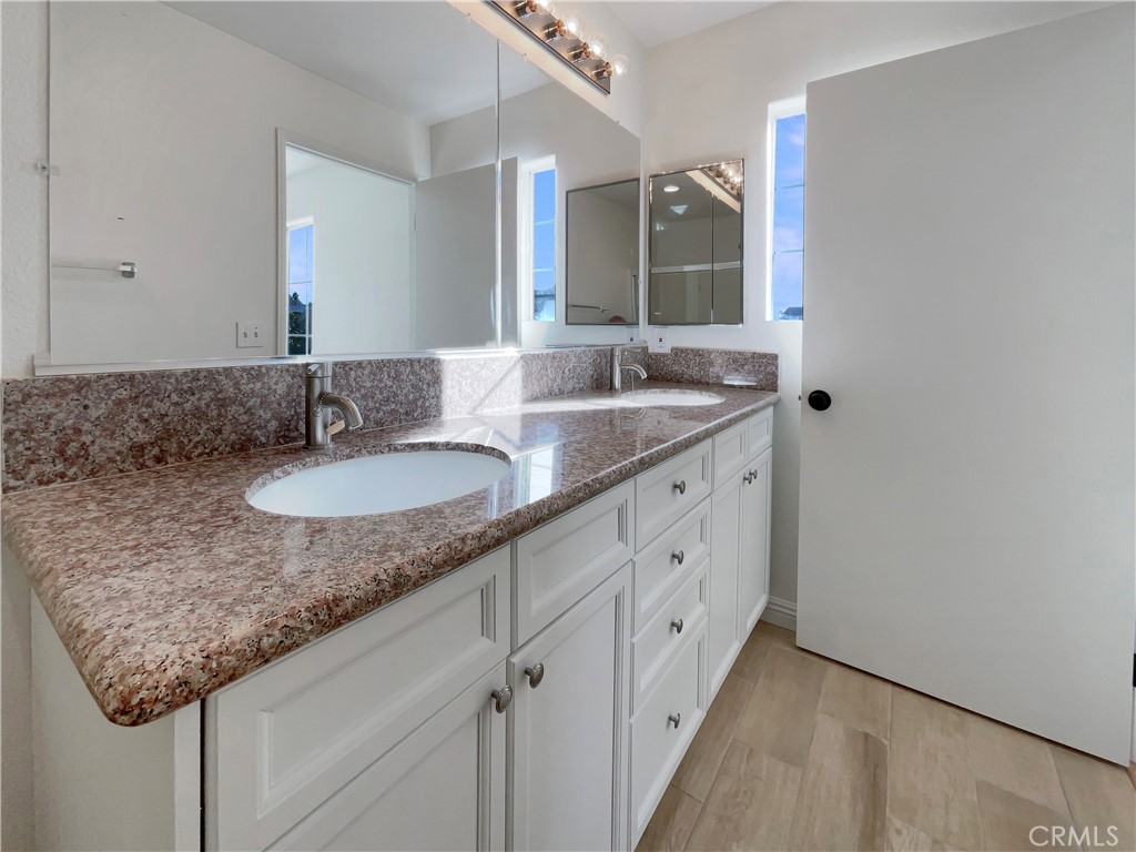 MLS #DW25266383 image #13