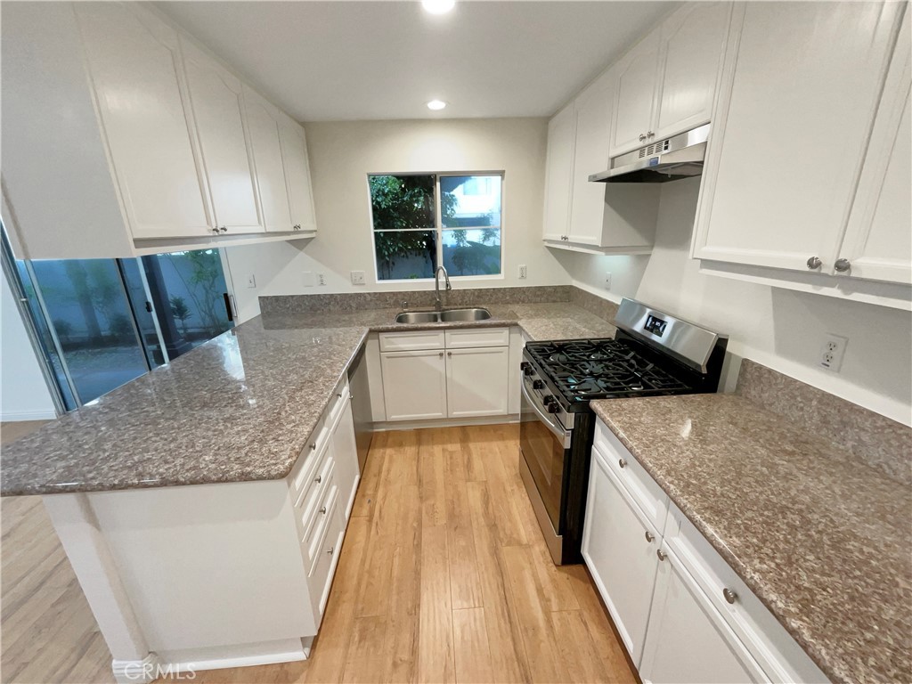 MLS #DW25266383 image #6