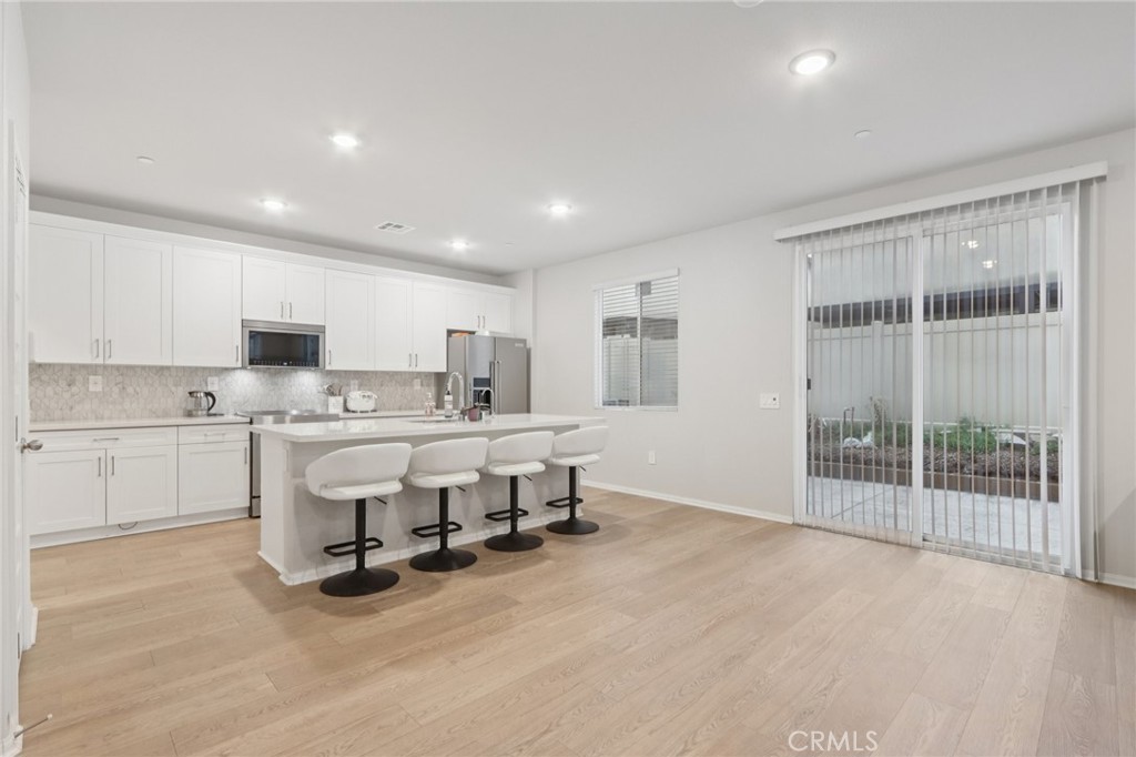 MLS #DW25266780 image #10