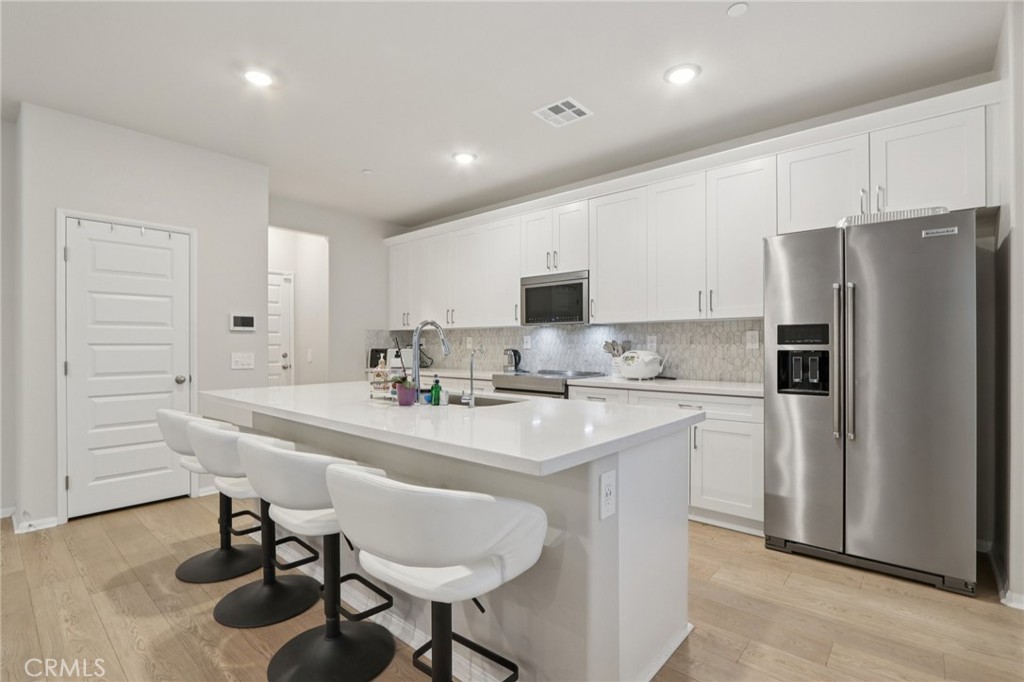 MLS #DW25266780 image #12