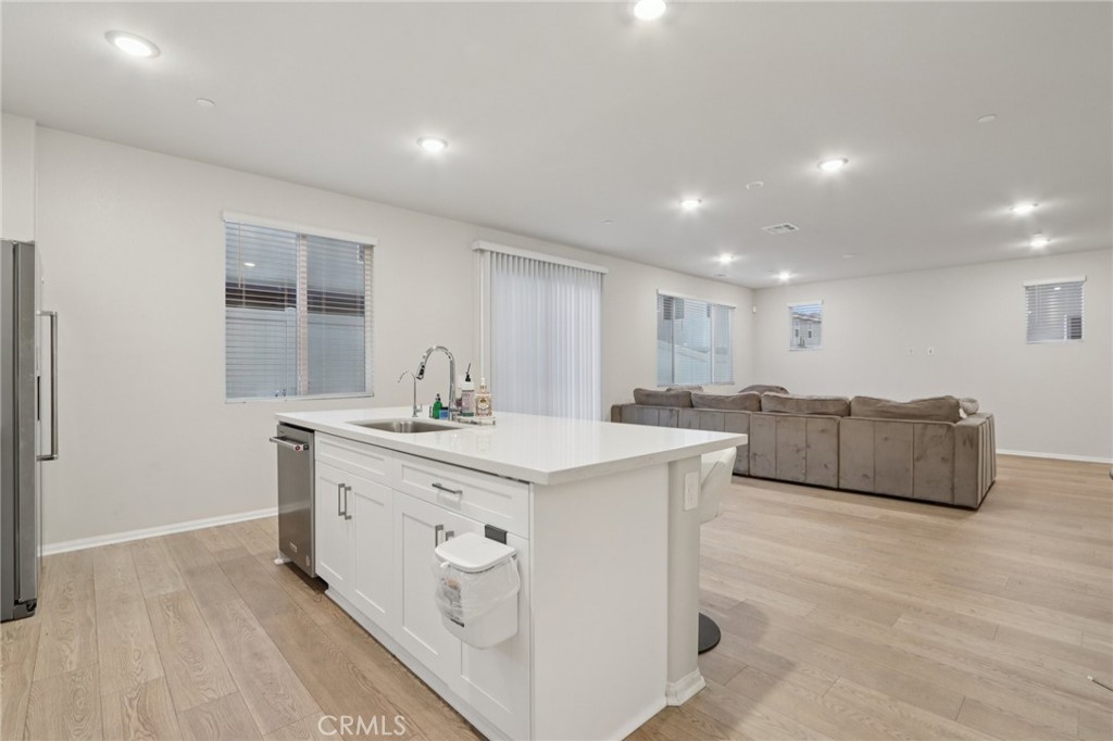 MLS #DW25266780 image #14