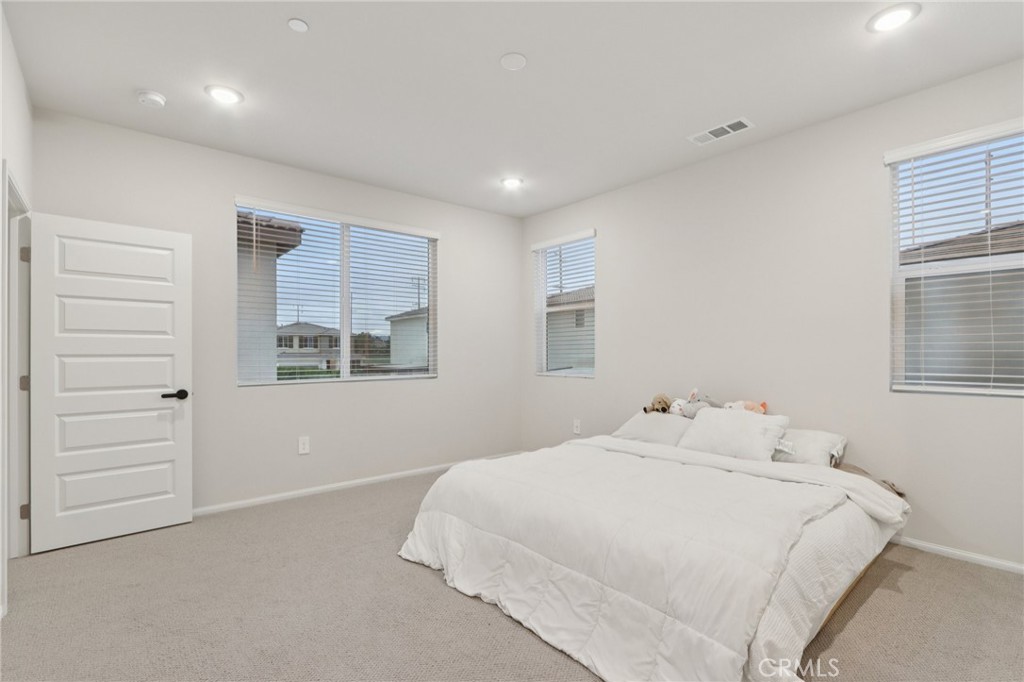 MLS #DW25266780 image #32