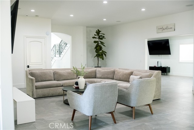 MLS #DW25266951 image #7