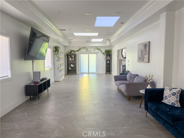 MLS #DW25266951 image #8