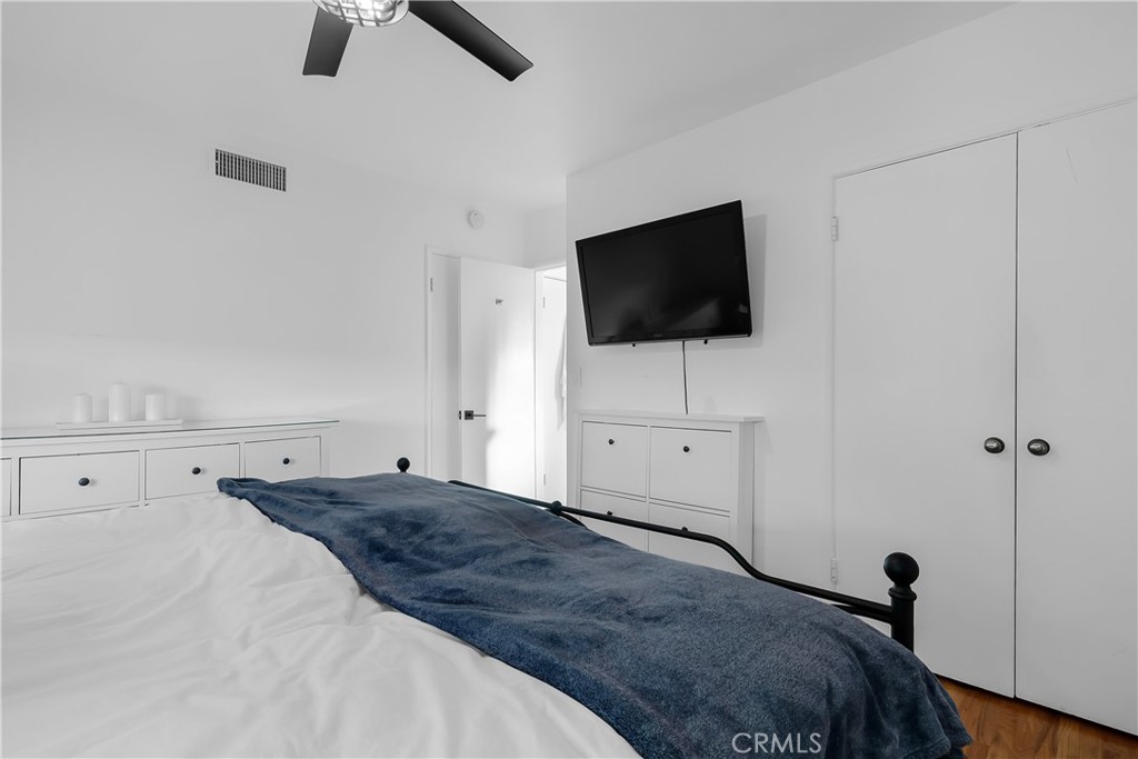 MLS #DW25267370 image #13