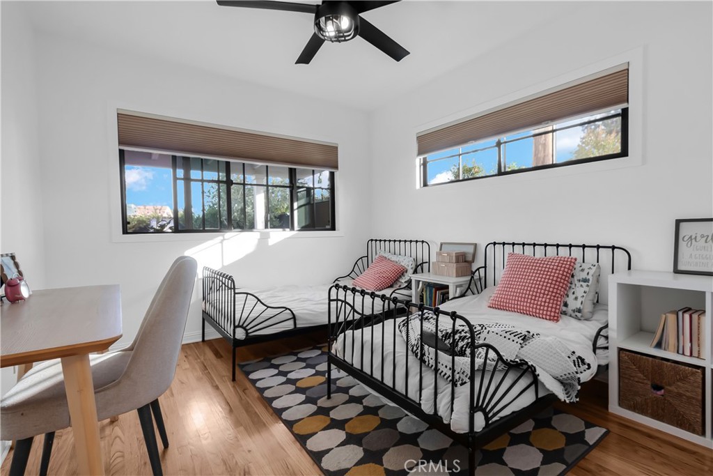 MLS #DW25267370 image #17