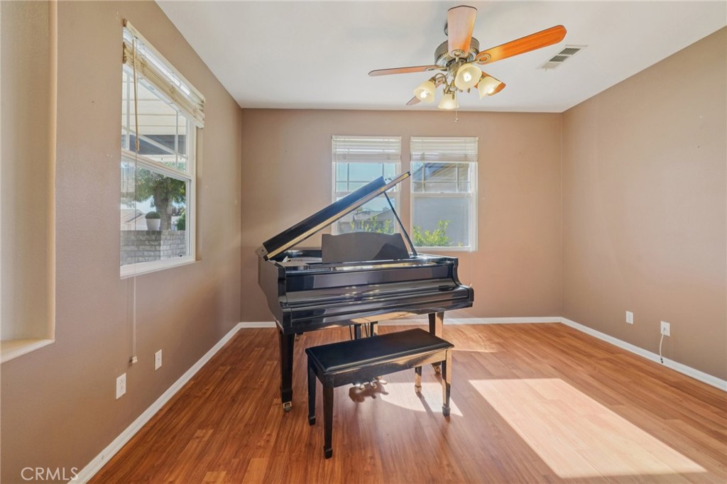 MLS #DW25268100 image #21