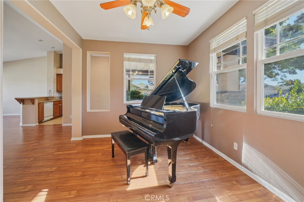 MLS #DW25268100 image #22