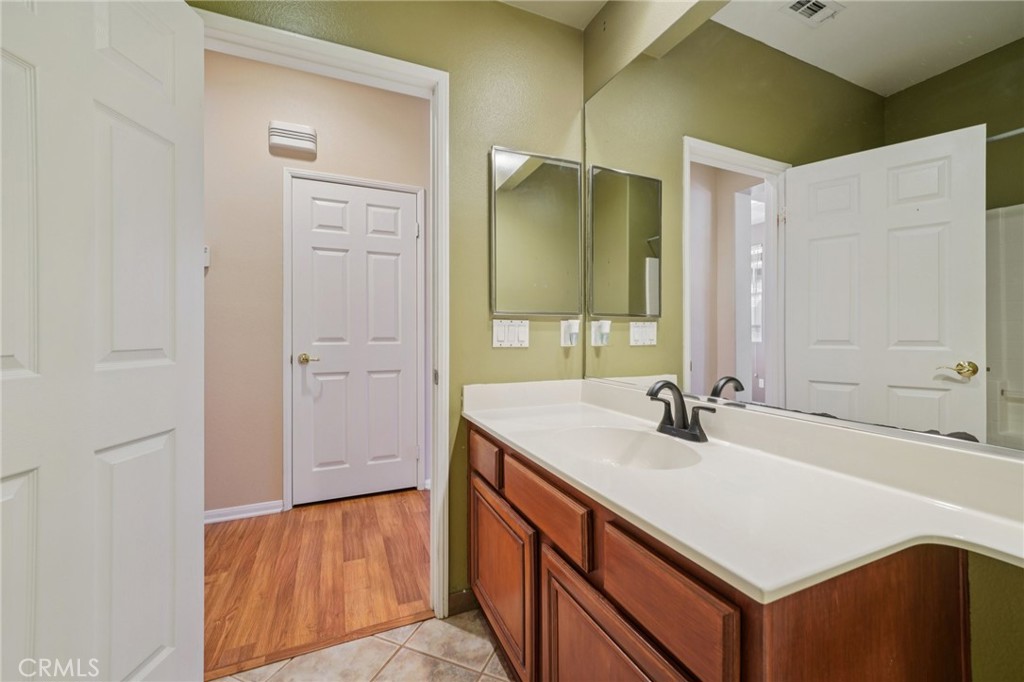 MLS #DW25268100 image #27