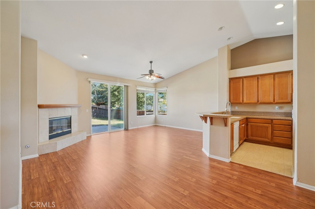 MLS #DW25268100 image #9