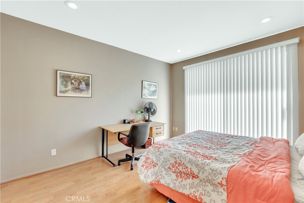 MLS #DW25268272 image #16