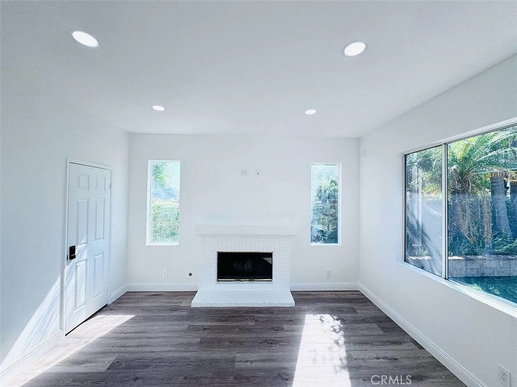 MLS #DW25268567 image #24