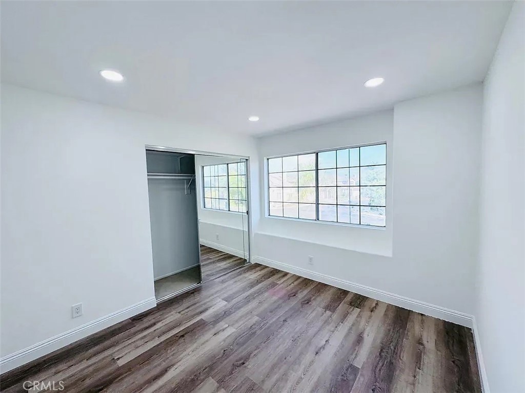 MLS #DW25268567 image #25