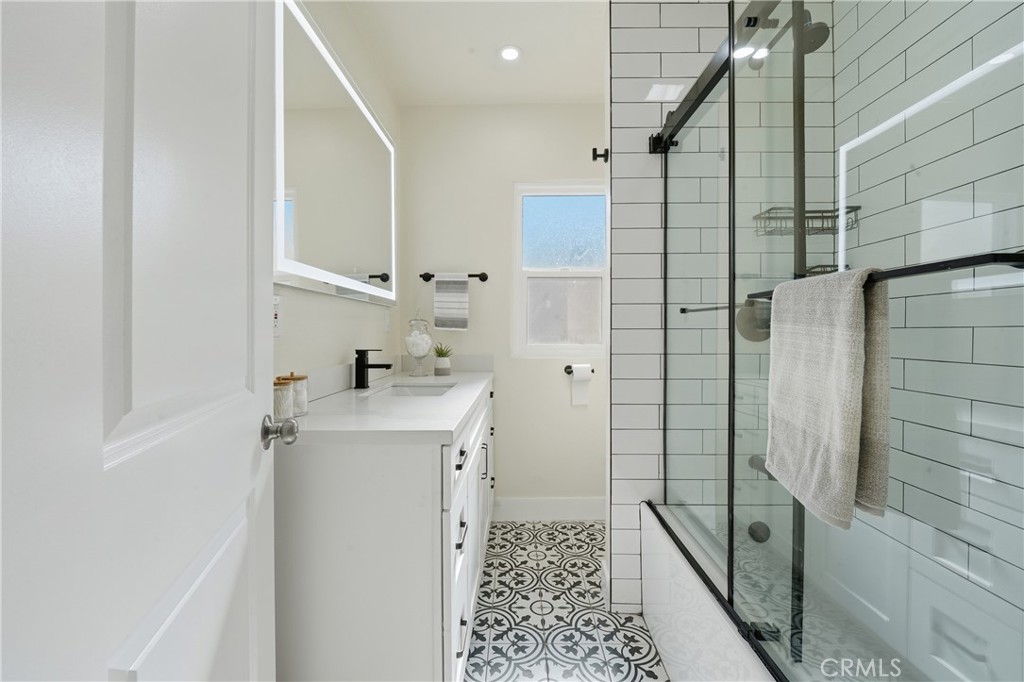 MLS #DW25268941 image #10