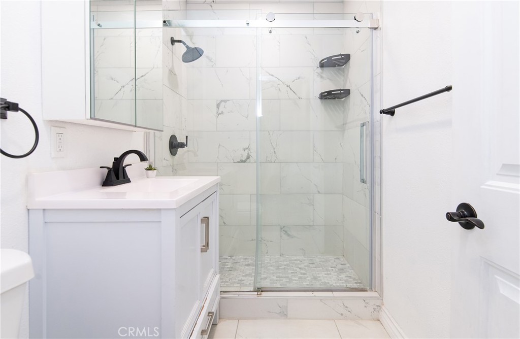 MLS #DW25269382 image #16