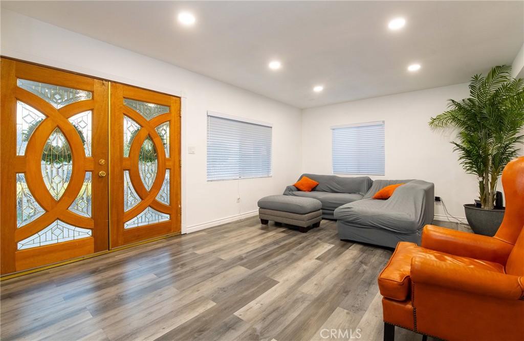 MLS #DW25269382 image #7