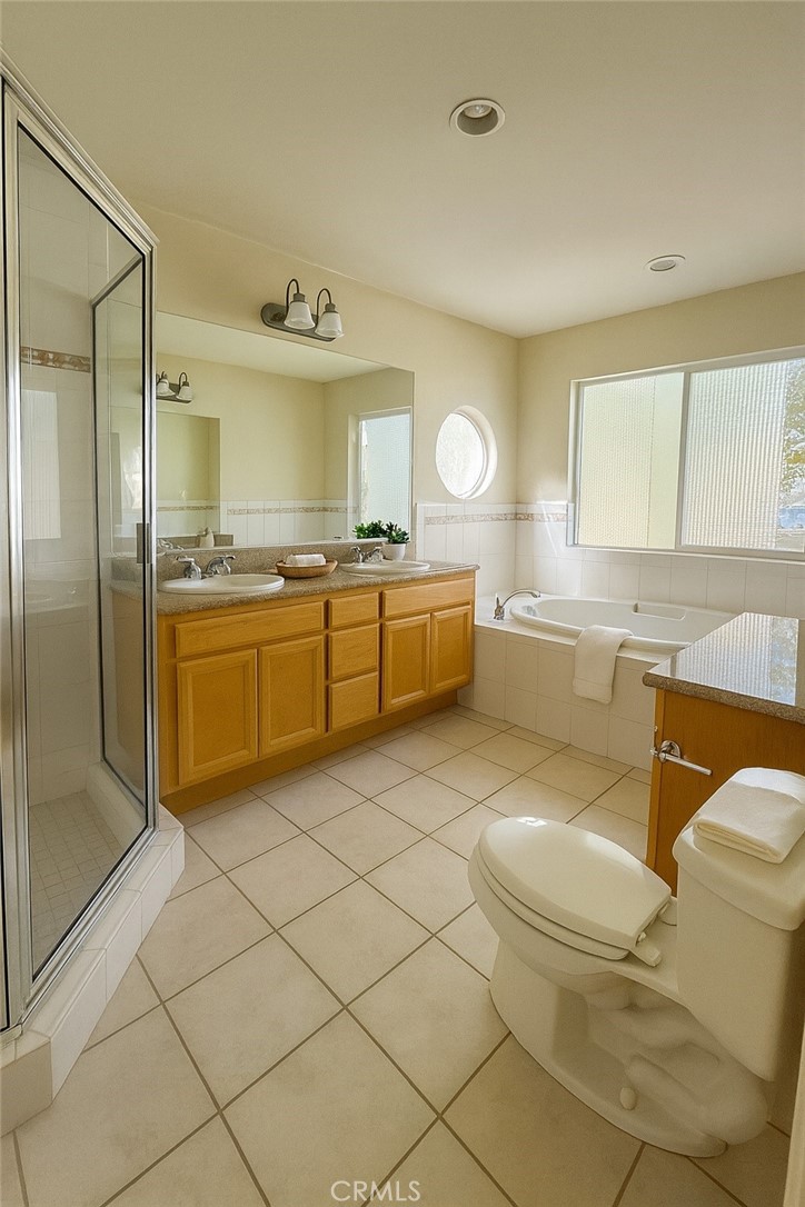 MLS #DW25270159 image #5