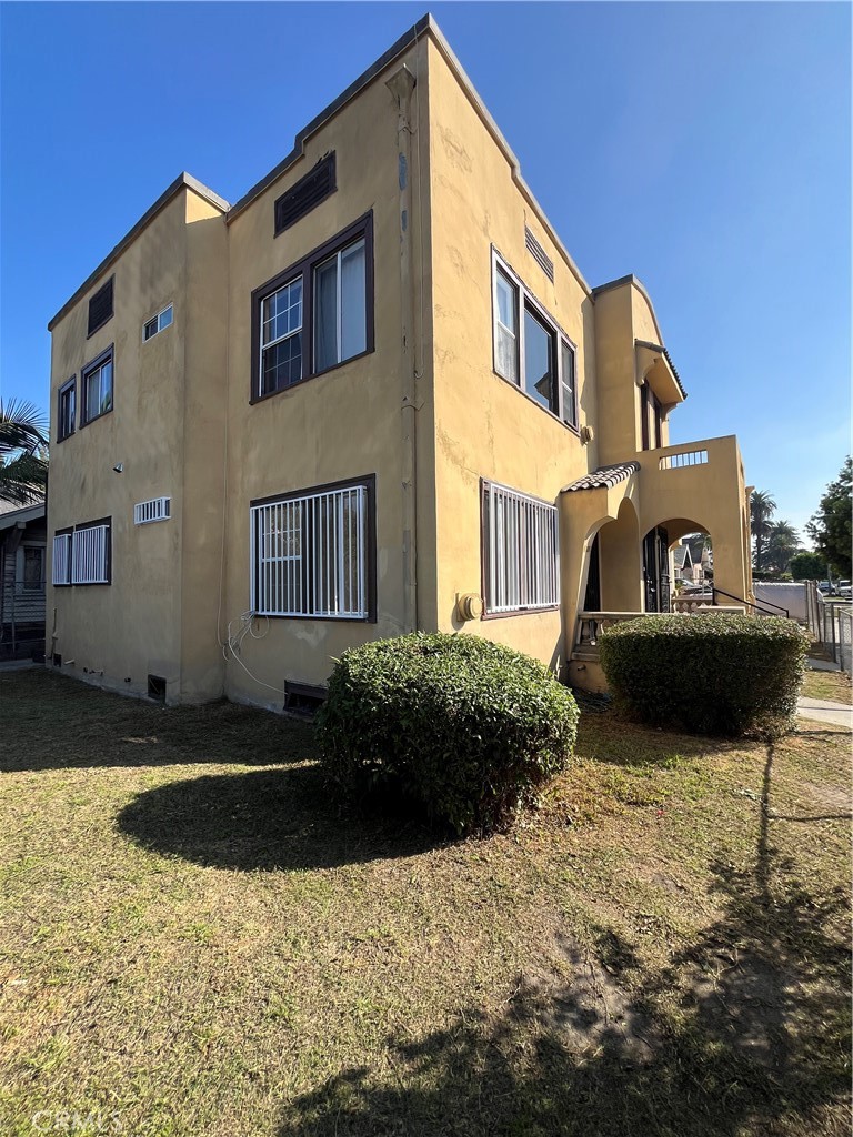 MLS #DW25271826 image #1