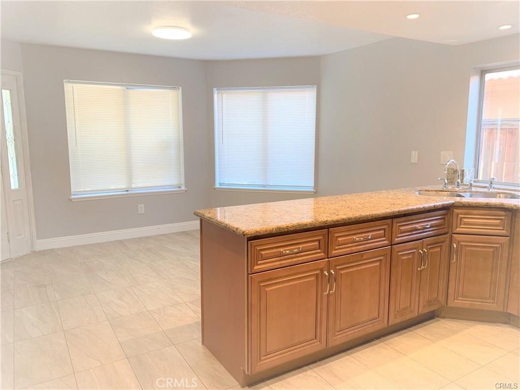 MLS #DW25281120 image #10