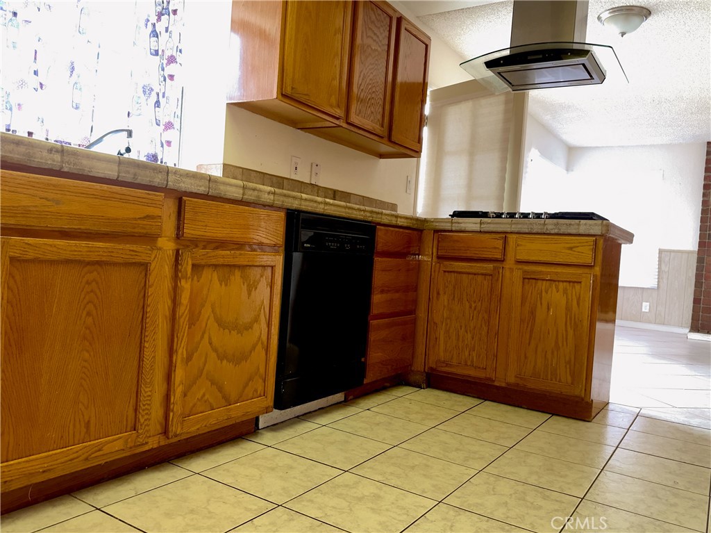 MLS #DW25282126 image #10