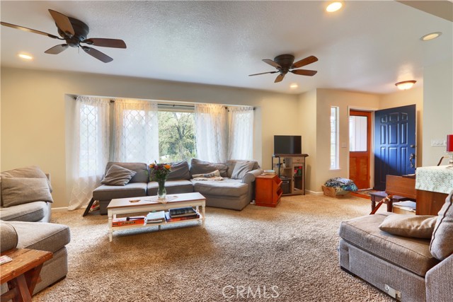 MLS #FR25084985 image #5