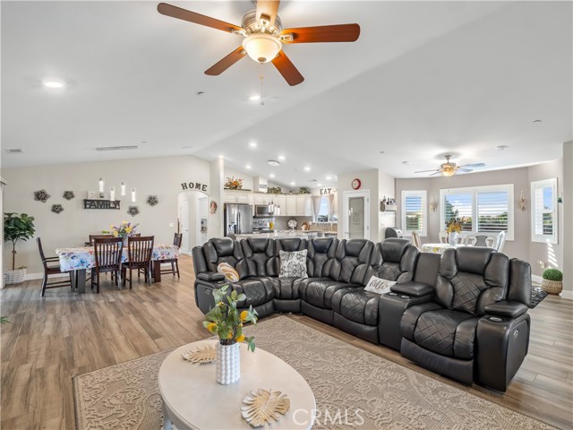 MLS #FR25095464 image #15