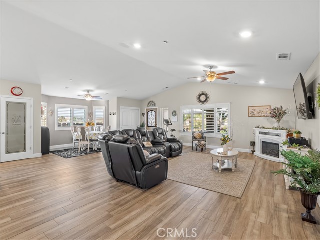 MLS #FR25095464 image #23