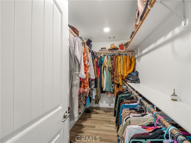 MLS #FR25095464 image #31