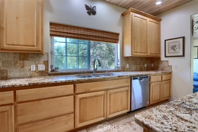 MLS #FR25134105 image #22