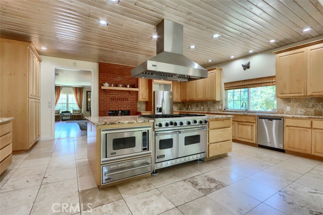 MLS #FR25134105 image #24