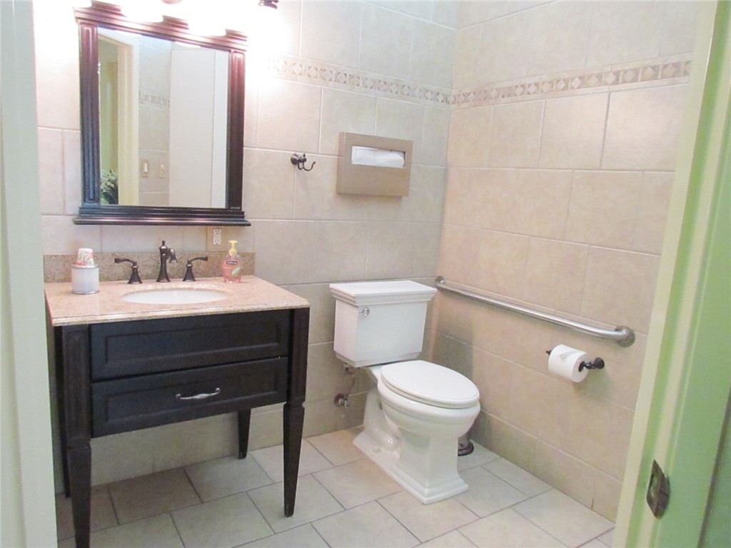 MLS #FR25161993 image #22