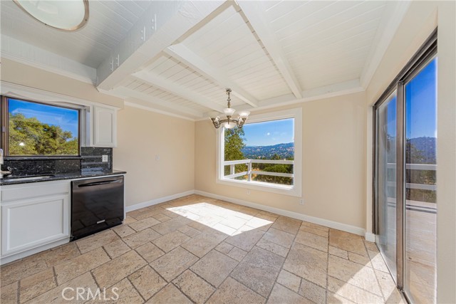 MLS #FR25164092 image #9