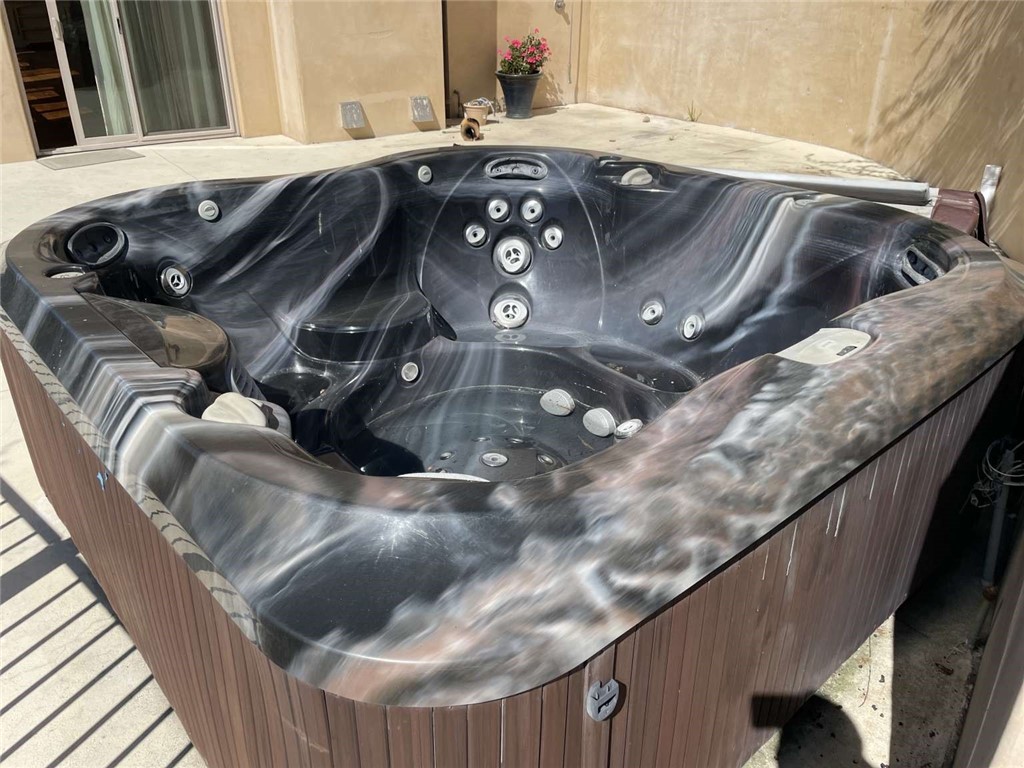 MLS #FR25170206 image #10