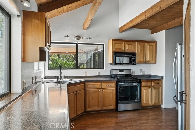 MLS #FR25171462 image #9