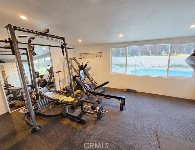MLS #FR25171489 image #3