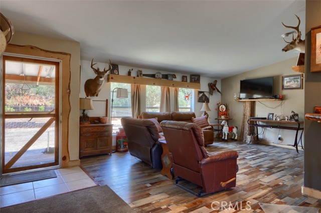 MLS #FR25178293 image #6