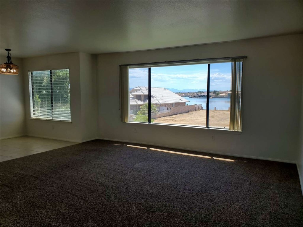 MLS #FR25194229 image #0