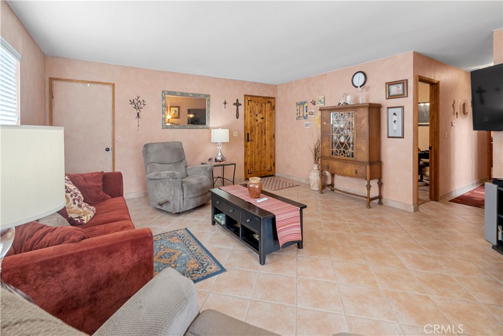 MLS #FR25216469 image #10