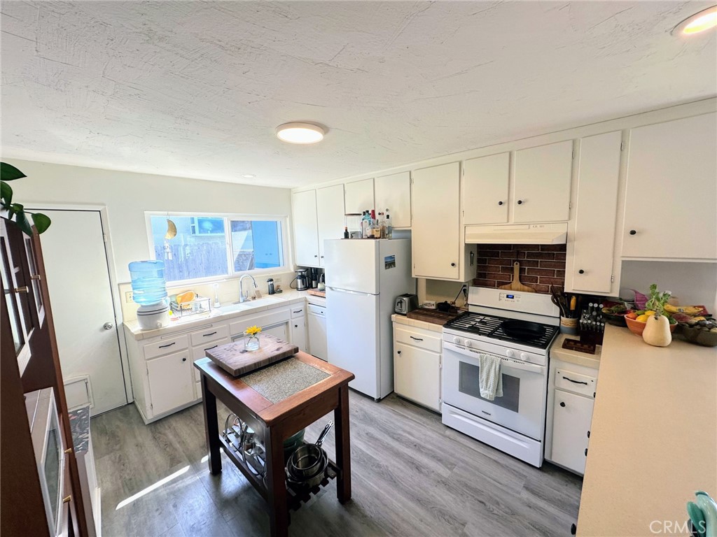 MLS #FR25218121 image #5