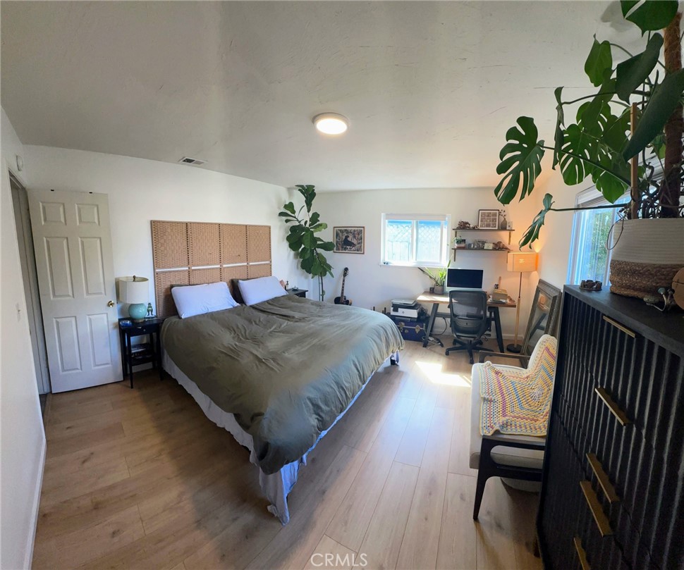 MLS #FR25218121 image #8